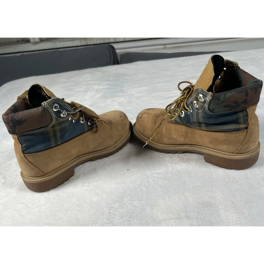 Timberland Toddler Camo Plaid Collar Waterproof Boots‎ Size 2